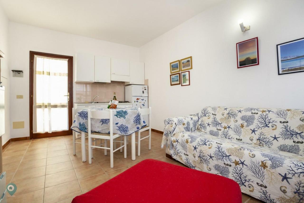 Appartement Villino Funtana Bilo à San Teodoro  Extérieur photo