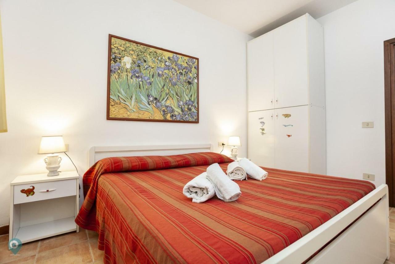 Appartement Villino Funtana Bilo à San Teodoro  Extérieur photo