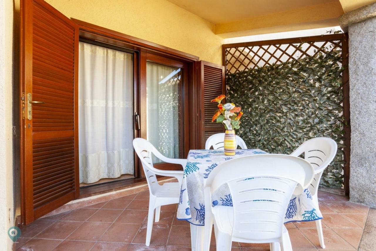 Appartement Villino Funtana Bilo à San Teodoro  Extérieur photo